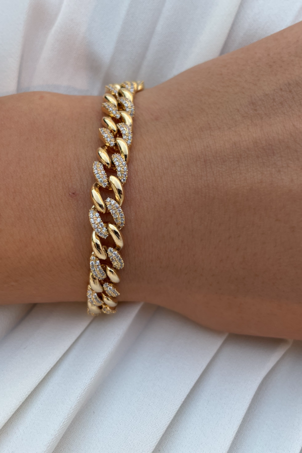 Kamaria Link Bracelet — Golden