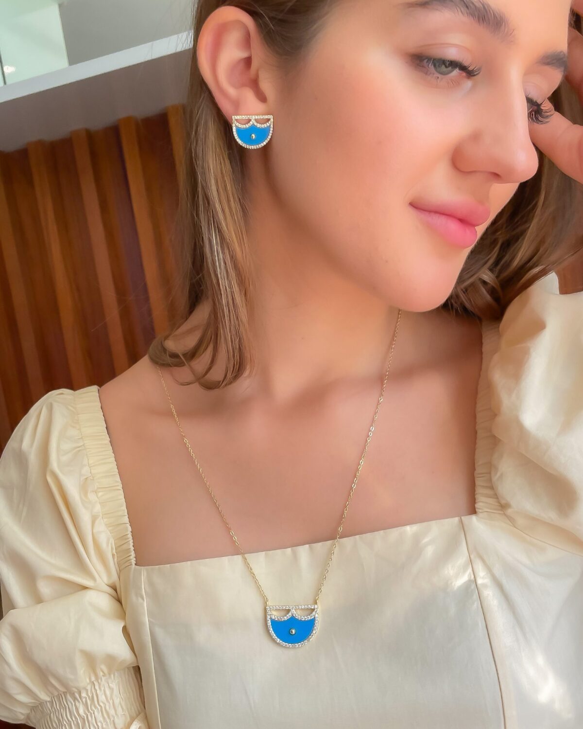 Glow Necklace And Earring Set
