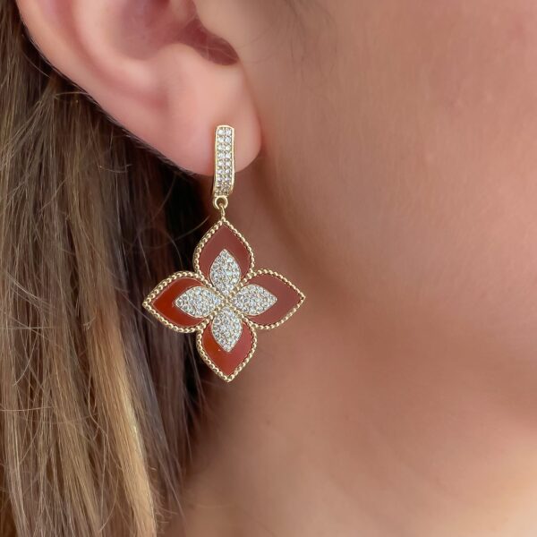 image_7e5939b5-1c85-43d4-a66c-08fcfc471b9e