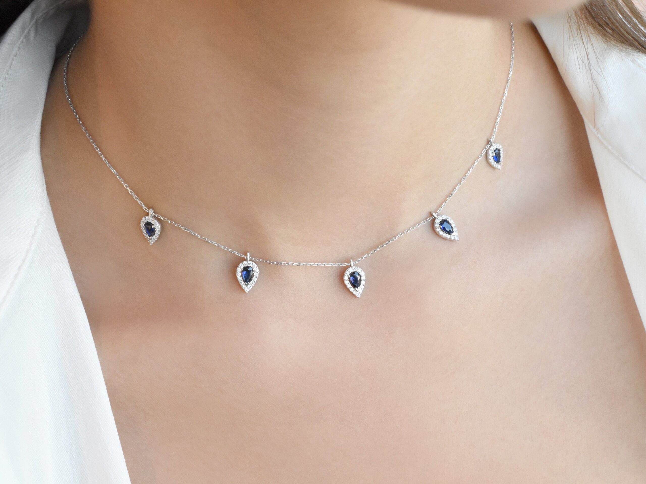 Matilda choker Clearance