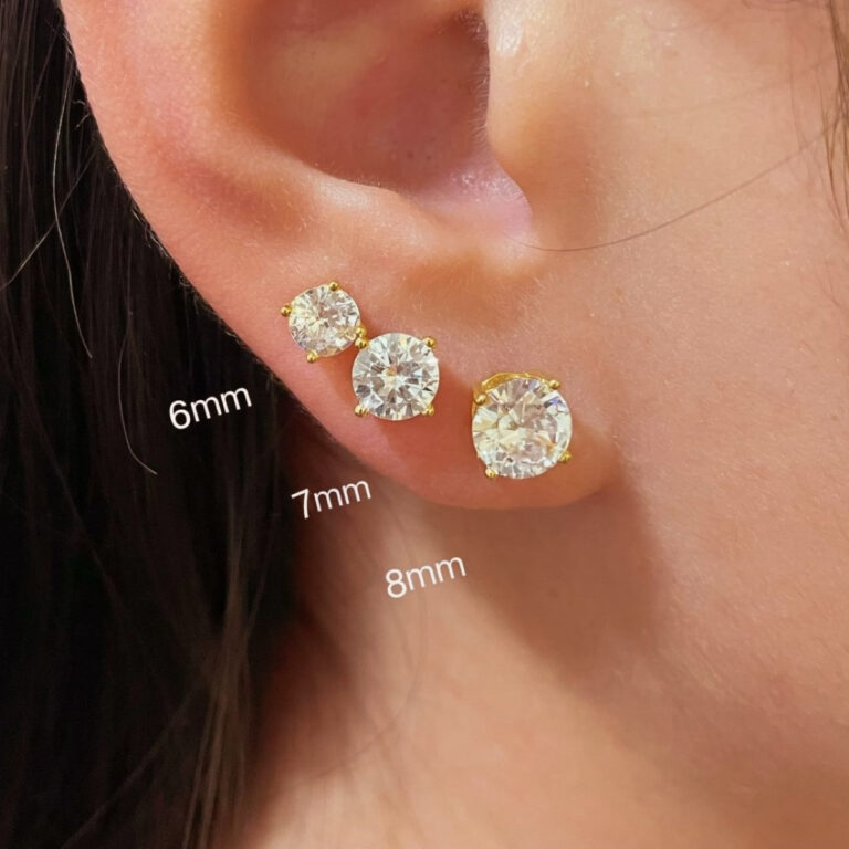 Classic Round Stud Earrings2