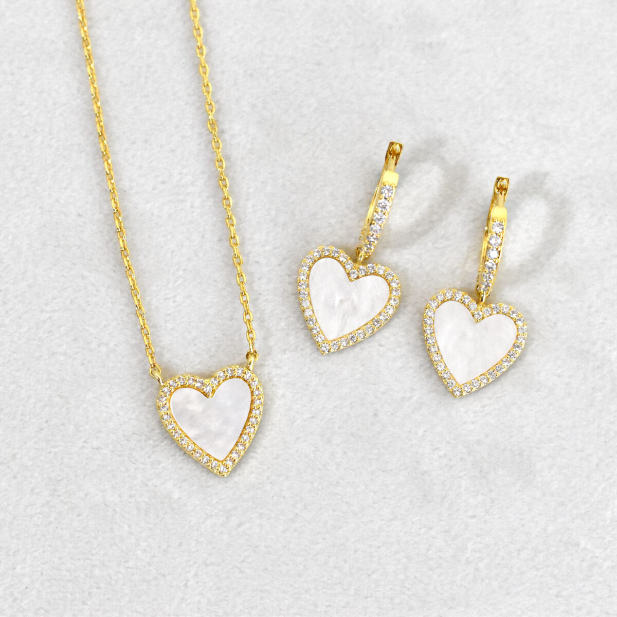 Richa Necklace And Earring Set