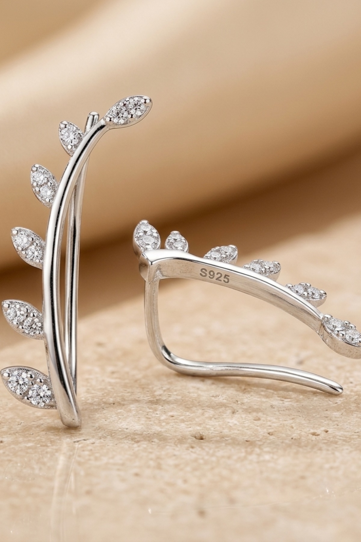Halime earcuff..png3