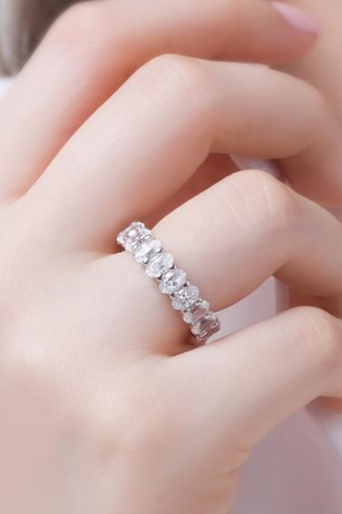 Oval Eternity Band2