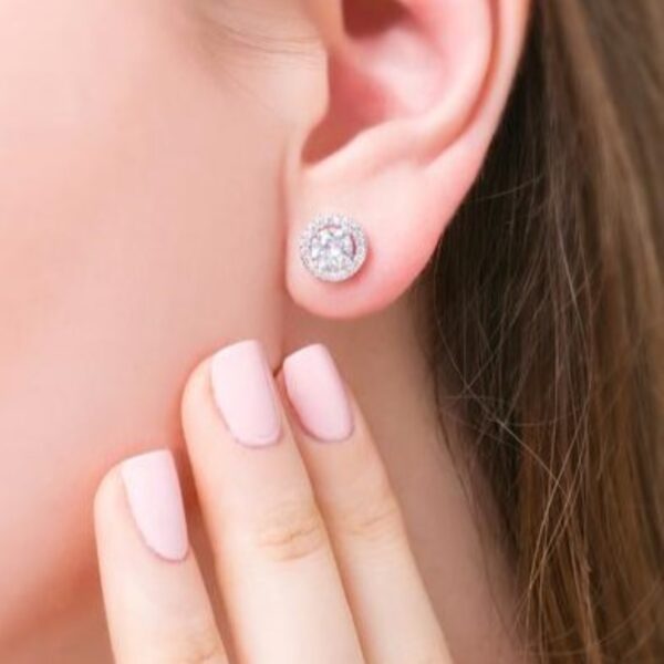 Round Halo Studs
