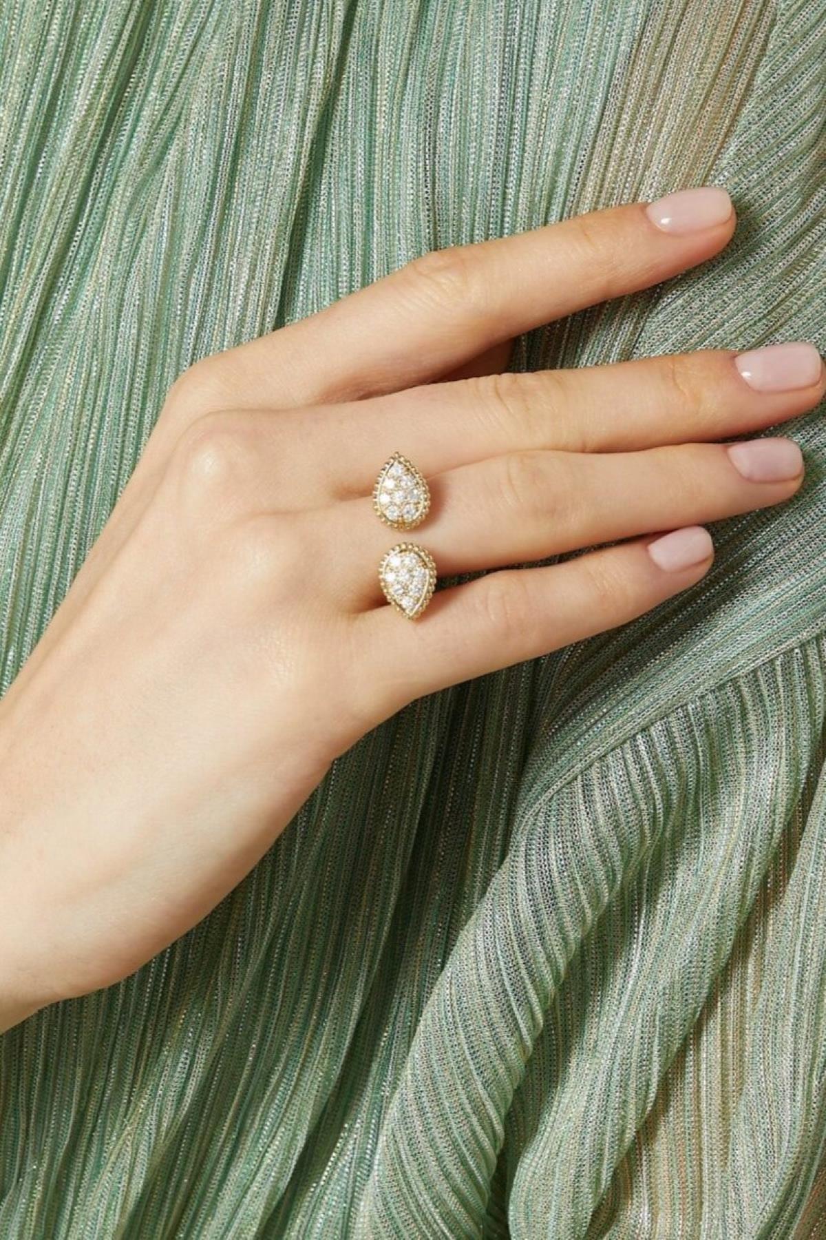 Sarwat Ring