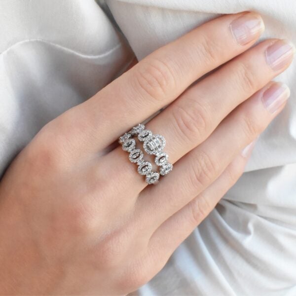 Snowy Twin Ring