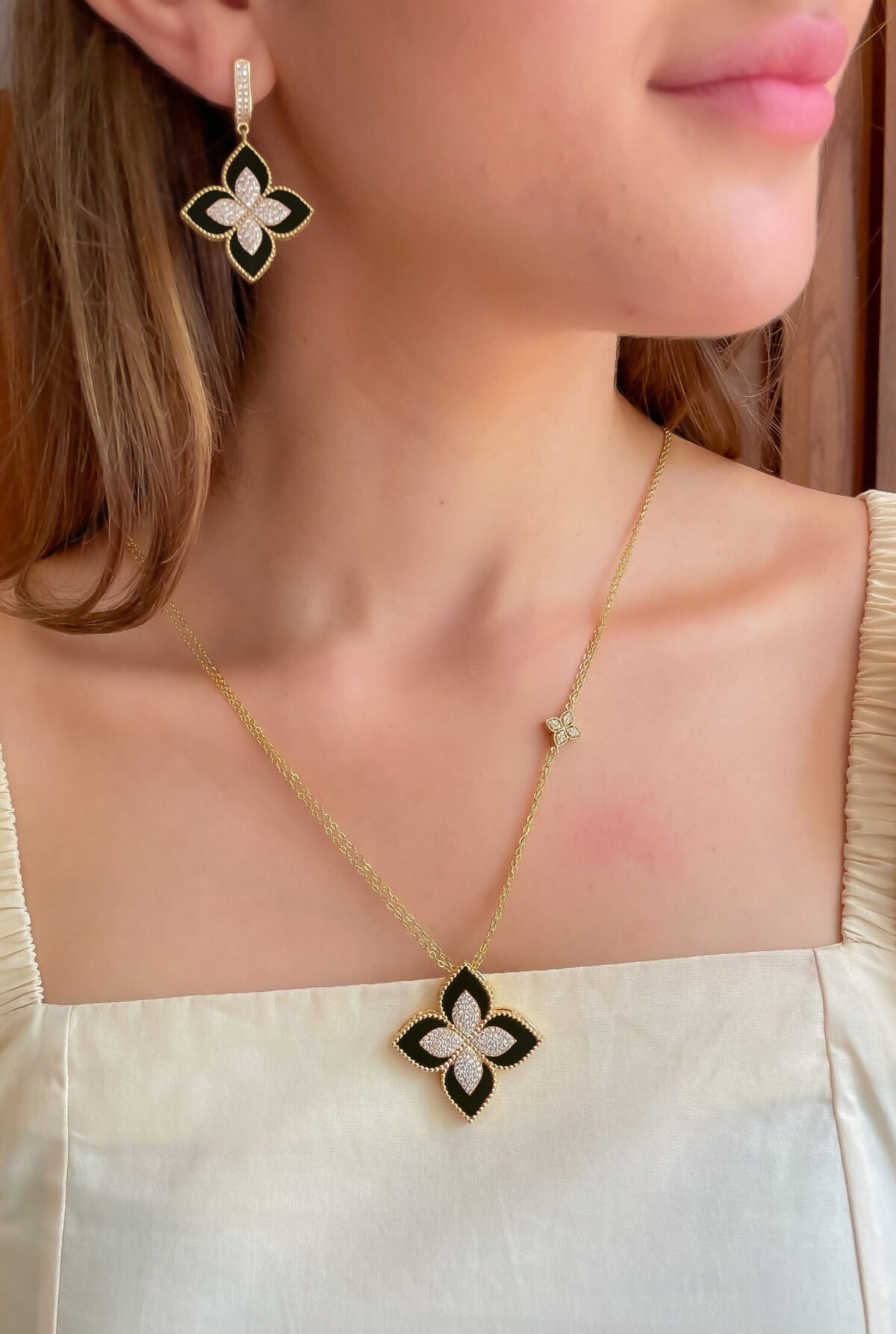 Bea Jules Necklace and Earring Set - Image 11