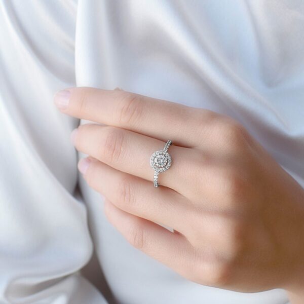 Holly Ring
