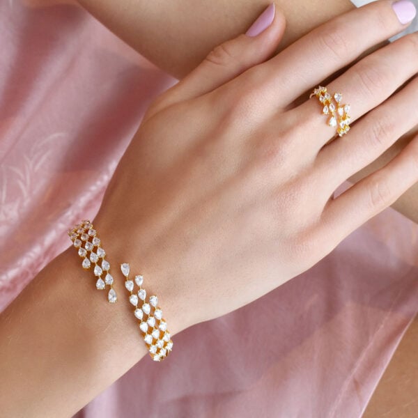 Safiyah Bracelet & Ring (free size)