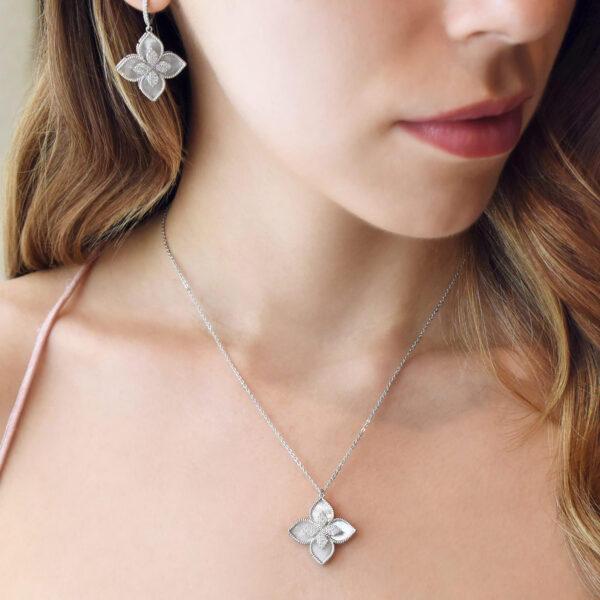 Agnes Necklace and Earring Set