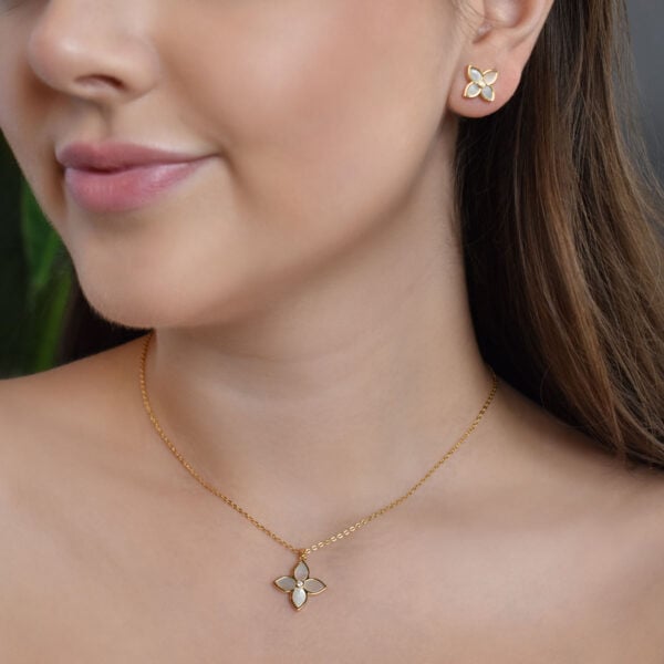 Greta Necklace and Earring Set