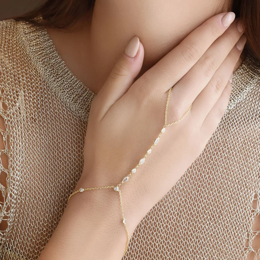 May Hand Chain Bracelet - Golden 