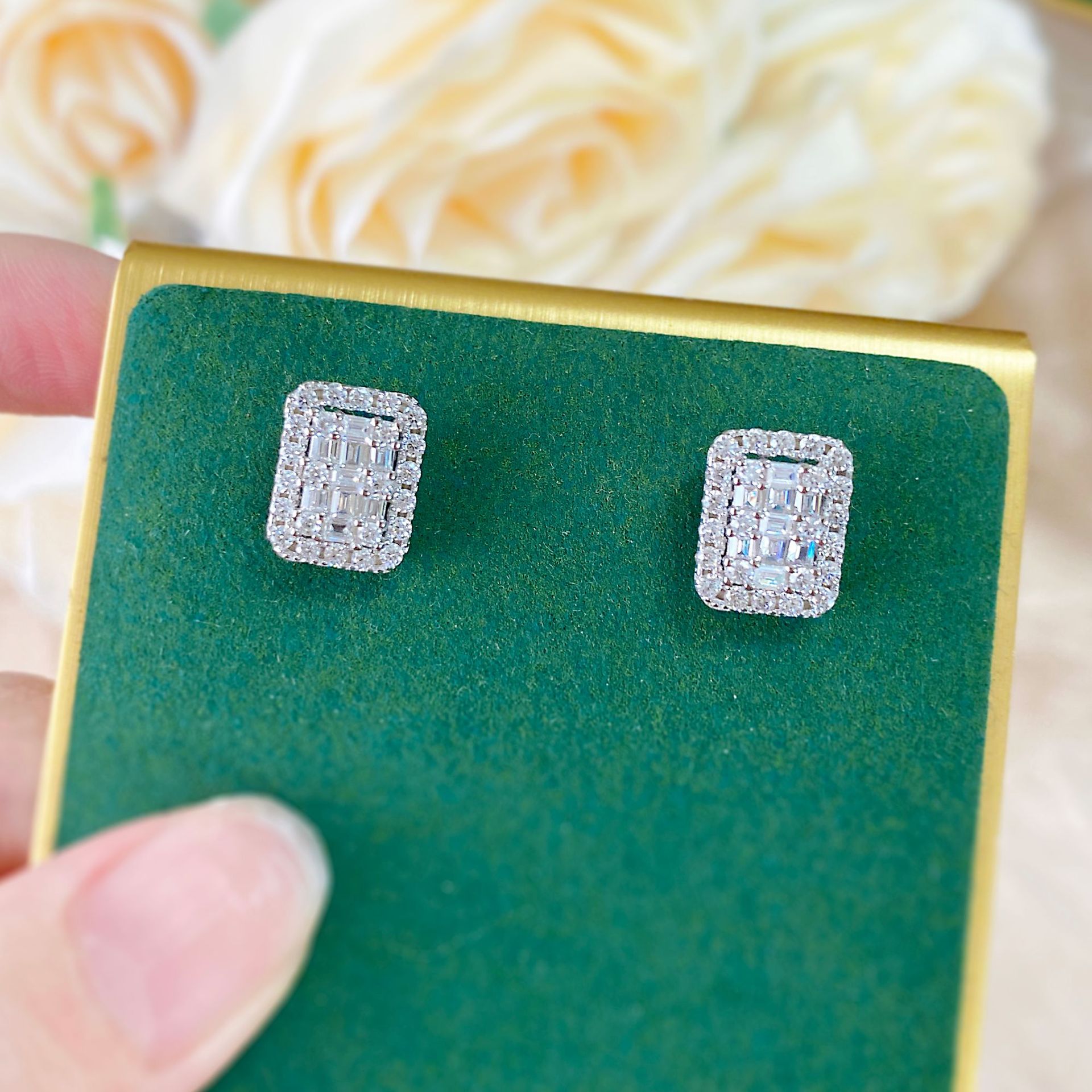 O1CN01Xes3I71uoWQXAlsNU_!!2212706806084-0-cib