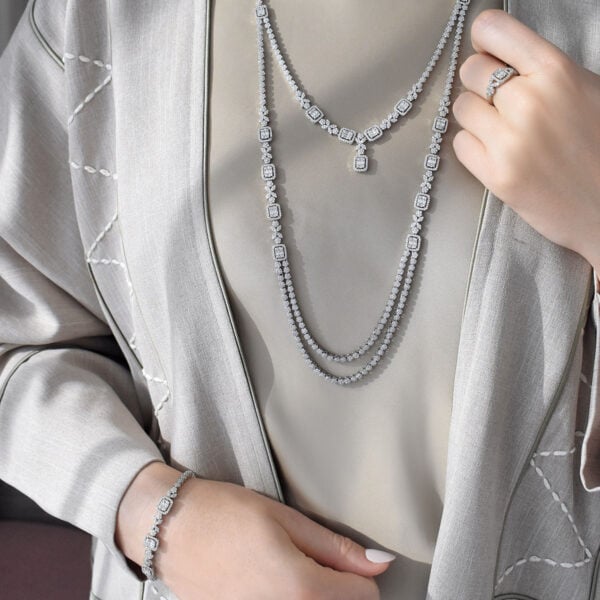 Milla Necklace Full Set