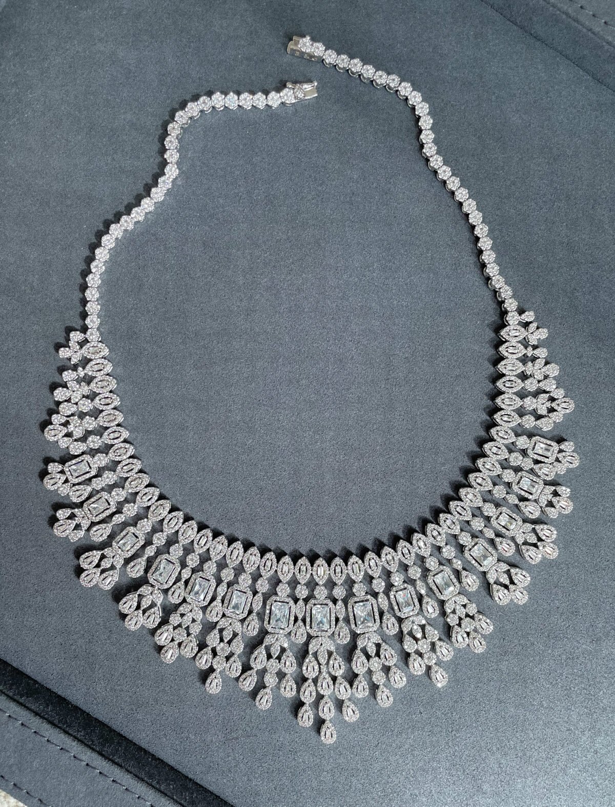 Lohoh Bridal Set - Image 2