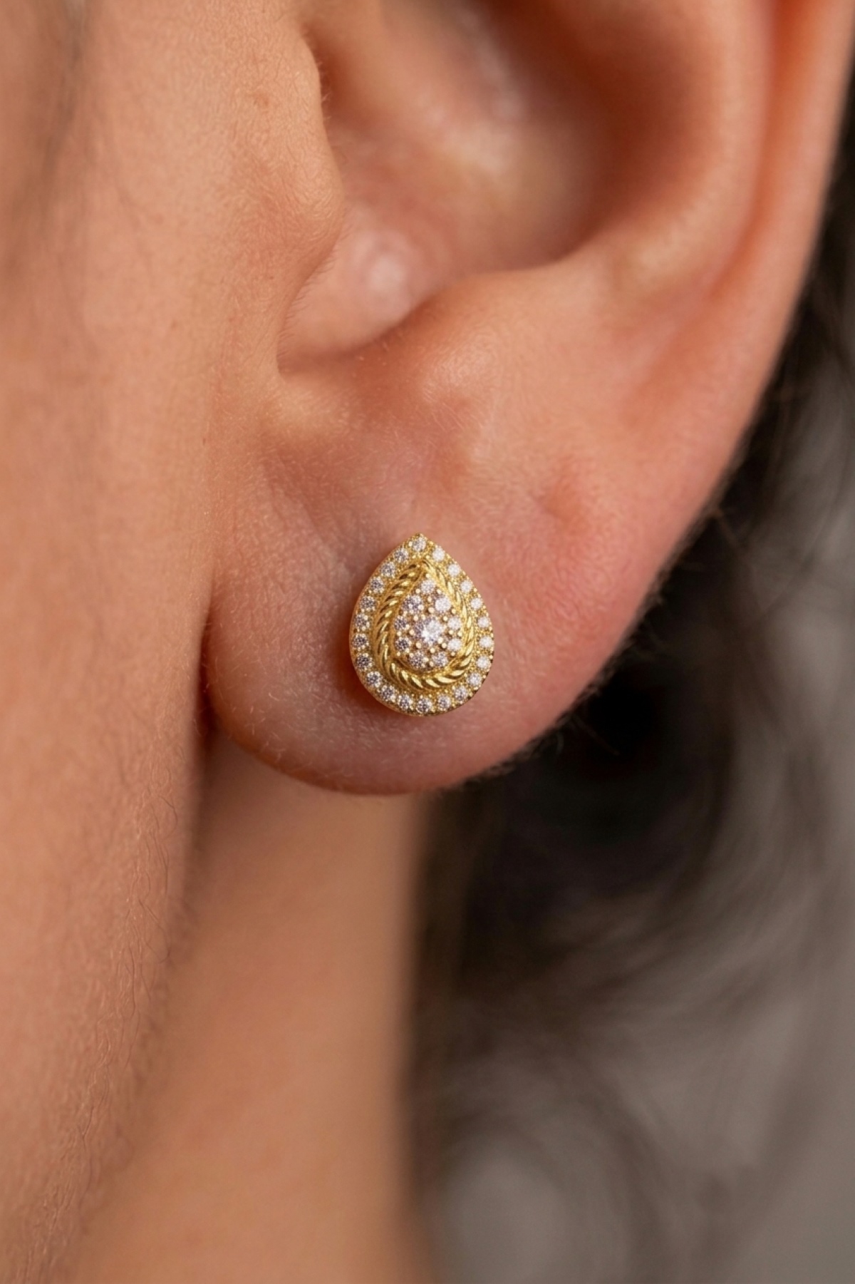 Fire Fly Halo Pear Studs