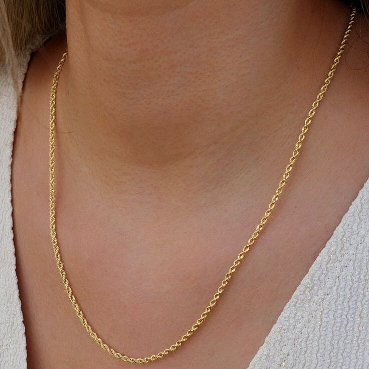 Mai-Rope-Thin-Necklace-1