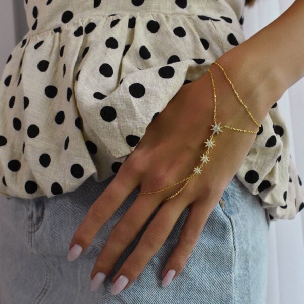 Gabbie Hand Chain Bracelet