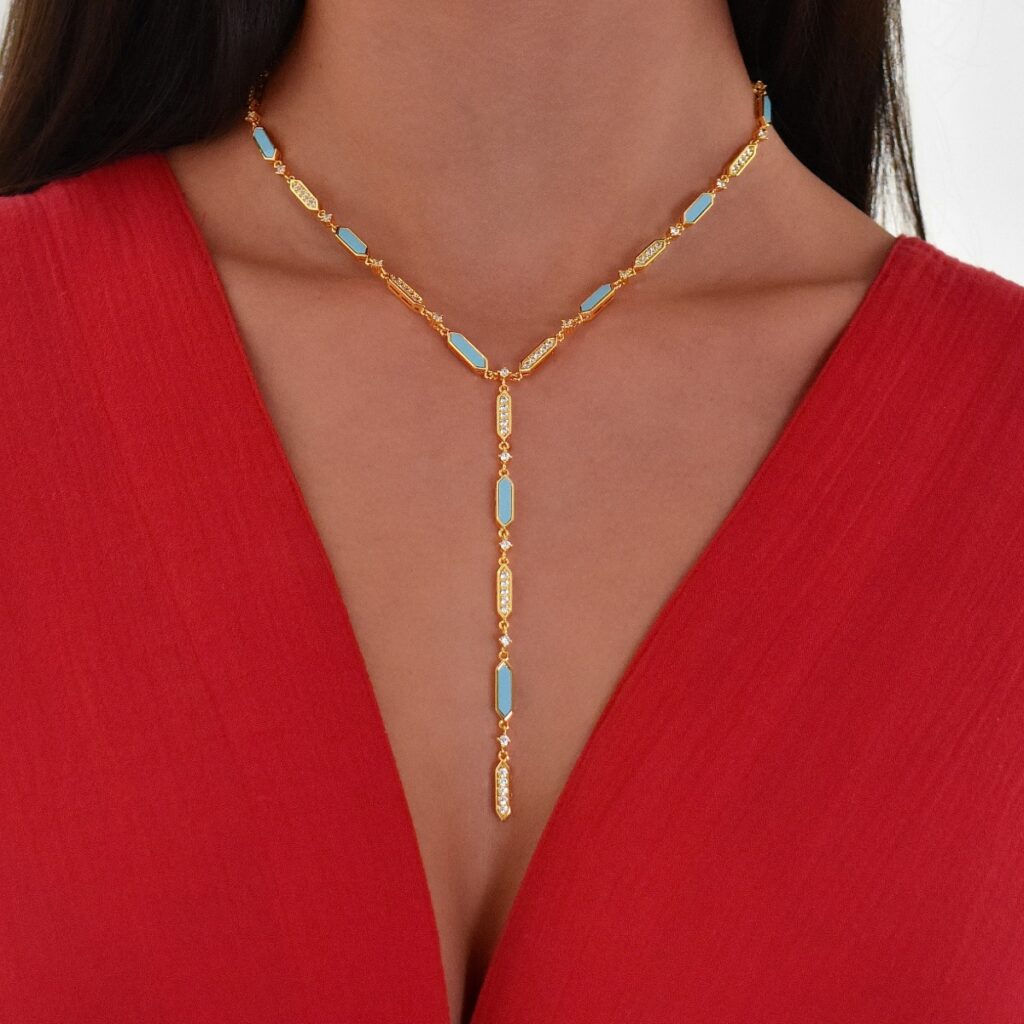 قلادة سيانا لاريات 