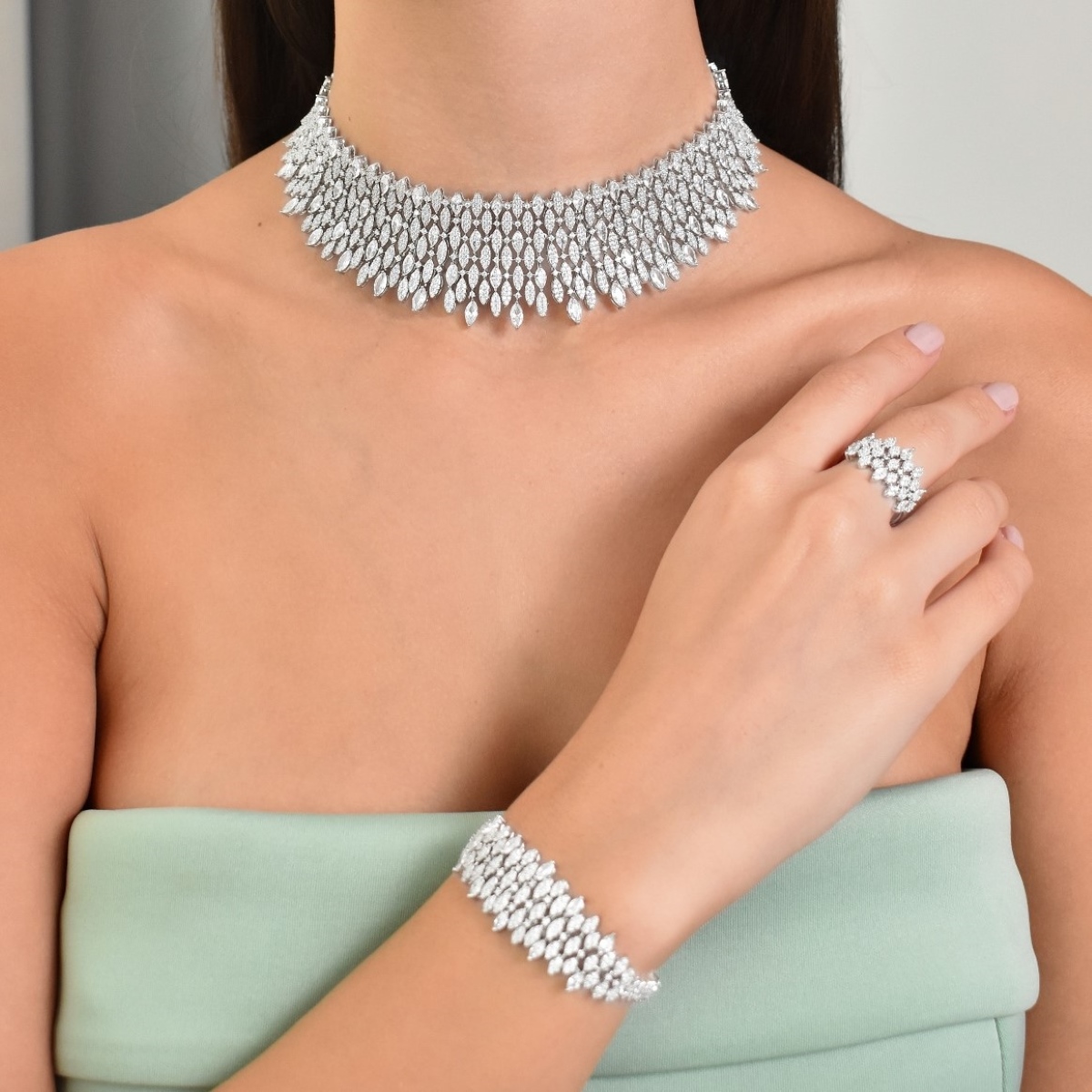 Dream On Dreamer Bridal Set