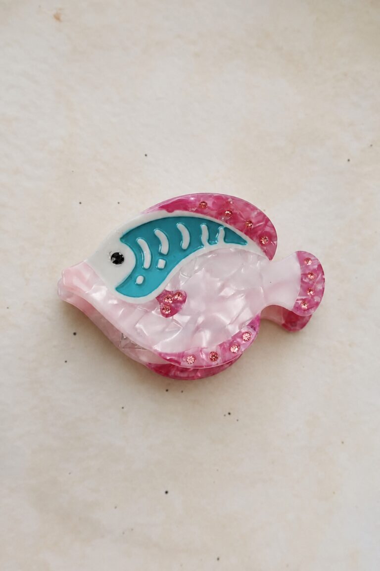 مشابك الشعر على شكل سمكة